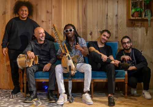 batterie basse guitare percussion kora